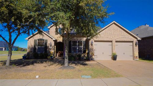 1122 Wedgewood Dr, Forney, TX, 75126-3847 | Card Image