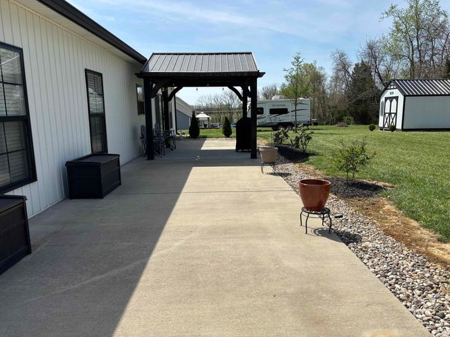 1017 Webb St, House other with 3 bedrooms, 2 bathrooms and null parking in Salem IN | Image 9