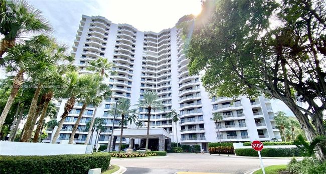 APT-1807 - 3300 Ne 191 St St, Condo with 2 bedrooms, 2 bathrooms and null parking in Aventura FL | Image 19
