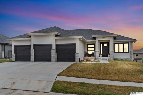 17026 Emma St, Bennington, NE, 68007-5068 | Card Image