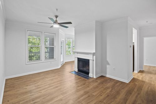 2033 Chatelain Way, Mount Pleasant, SC, 29464-3273 | Card Image