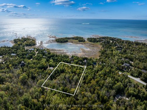 Part 2 Devils Glen, Northern Bruce Peninsula, ON, N0H2T0 | Card Image