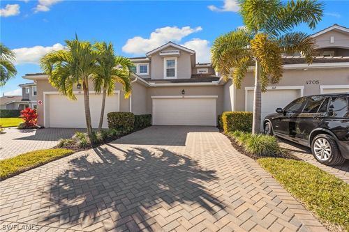 unit-101-4705 Arboretum Cir, NAPLES, FL, 34112-6997 | Card Image