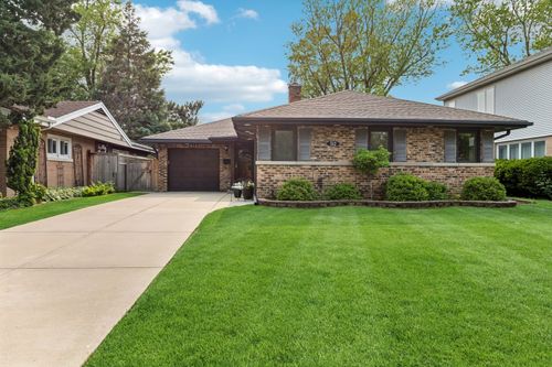 512 N Rose Ave, Park Ridge, IL, 60068-2964 | Card Image