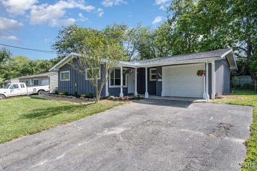 1050 Olympia Dr, Mason, OH, 45040-1011 | Card Image