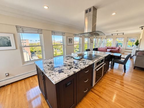 21-30 East Concord St, Boston, MA, 02118 | Card Image