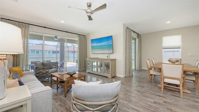 11223 Spring Gate Trl, House other with 3 bedrooms, 2 bathrooms and null parking in BRADENTON FL | Image 15