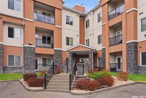 214-142 Pawlychenko Lane, Saskatoon, SK, S7V0N7 | Card Image