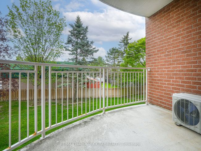 202 - 247 King St N, Condo with 3 bedrooms, 1 bathrooms and 1 parking in New Tecumseth ON | Image 16