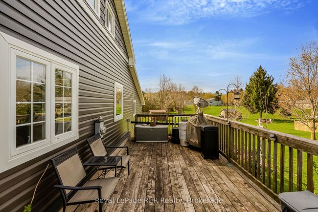 181 Council Rd, House other with 2 bedrooms, 1 bathrooms and 10 parking in Mildmay ON | Image 11