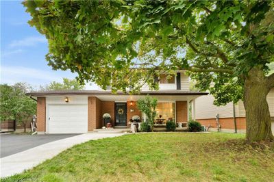 97 Century Hill Dr, House other with 3 bedrooms, 1 bathrooms and 3 parking in Kitchener ON | Image 2