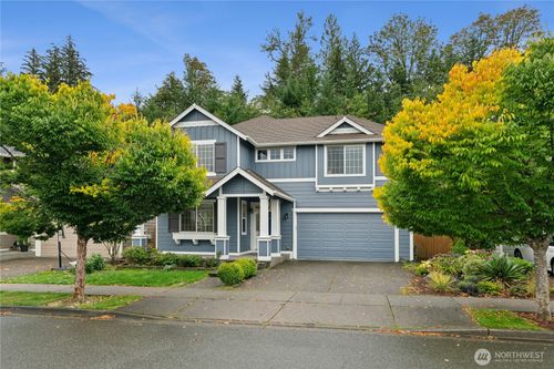 35121 Se Terrace St, Snoqualmie, WA, 98065-5040 | Card Image