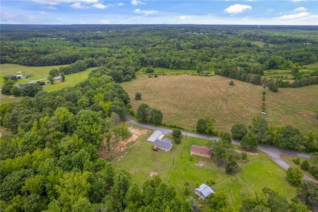 1330 Grove Rd, House other with 3 bedrooms, 2 bathrooms and null parking in Anderson SC | Image 27