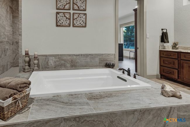 121 Wine Cup, House other with 4 bedrooms, 3 bathrooms and null parking in Spring Branch TX | Image 34