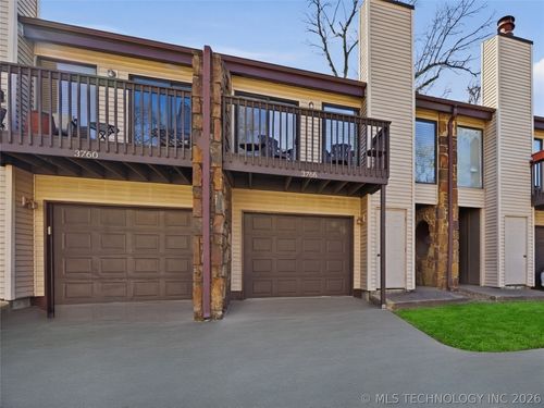 3758-3758 S Madison Ave, Tulsa, OK, 74105-3016 | Card Image