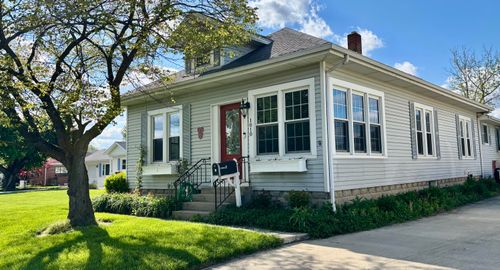 1010 W Auglaize St, Wapakoneta, OH, 45895-1309 | Card Image