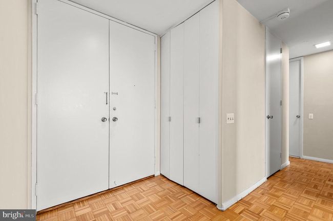 APT-903 - 4000 N Charles St, Condo with 1 bedrooms, 1 bathrooms and null parking in BALTIMORE MD | Image 16