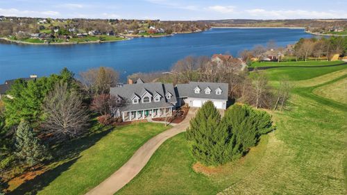 23-48 Barrington Ct, LANARK, IL, 61046-9696 | Card Image