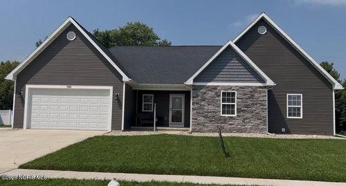 749 Parkside Dr, Wauseon, OH, 43567-9268 | Card Image