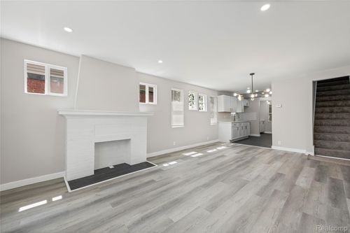 16143 Steel St, Detroit, MI, 48235-4213 | Card Image