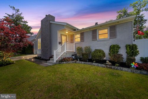512 W Brooke Ave, MAGNOLIA, NJ, 08049-1106 | Card Image
