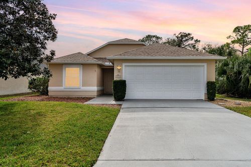 513 Oak Mont Pl, Melbourne, FL, 32940-7728 | Card Image