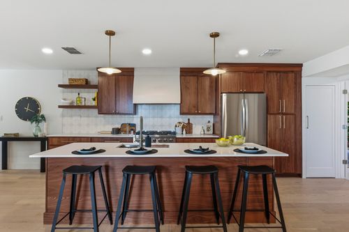 623 Amesbury Ln, Austin, TX, 78752-1322 | Card Image