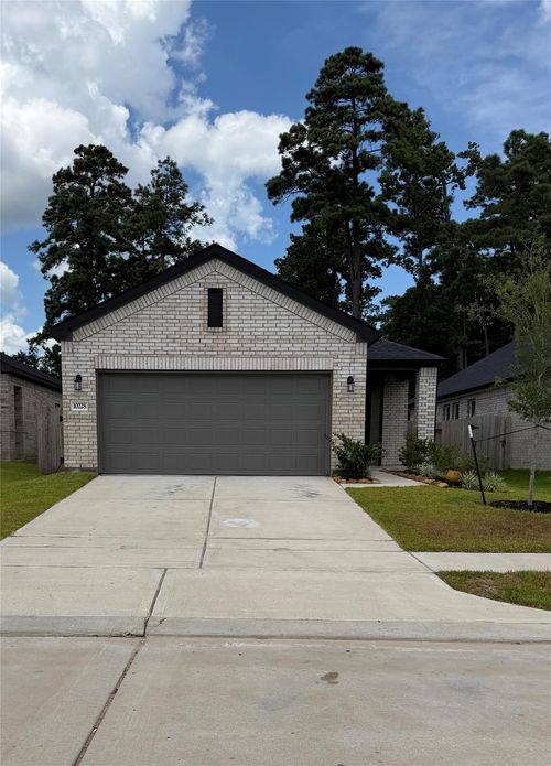10228 Badger Run Ln, Magnolia, TX, 77354-7232 | Card Image