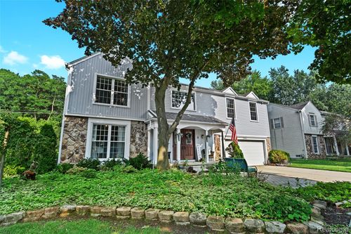 2395 Harness, West Bloomfield, MI, 48324-3732 | Card Image