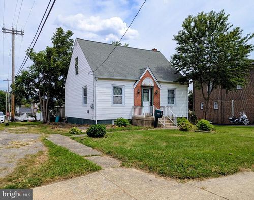 3070 Concord Rd, ASTON, PA, 19014-2949 | Card Image