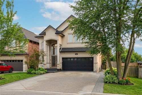 223 Annabelle St, Hamilton, ON, L9C3T8 | Card Image