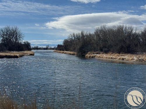 10674 & 10676 HIGHWAY 313 S Highway 313, Hardin, MT, 59034 | Card Image