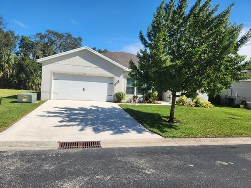 5274 Oakland Lake Cir, FORT PIERCE, FL, 34951-7000 | Card Image