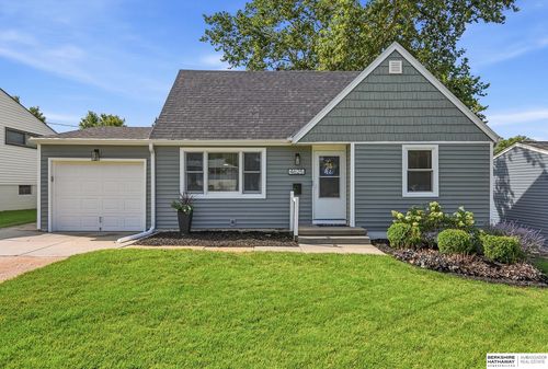 4625 Valley Street, Omaha, NE, 68106 | Card Image