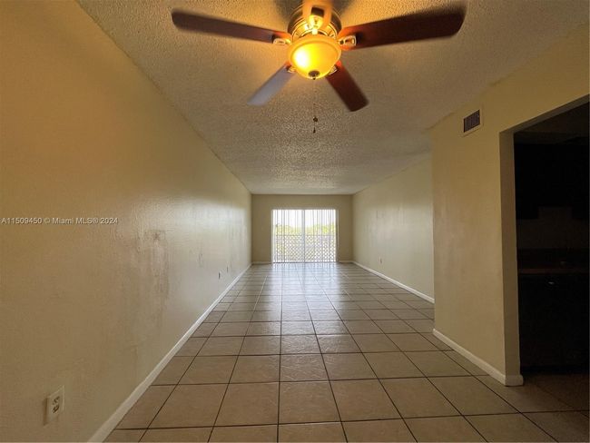 APT-407 - 3600 Nw 21 St St, Condo with 2 bedrooms, 2 bathrooms and null parking in Lauderdale Lakes FL | Image 5