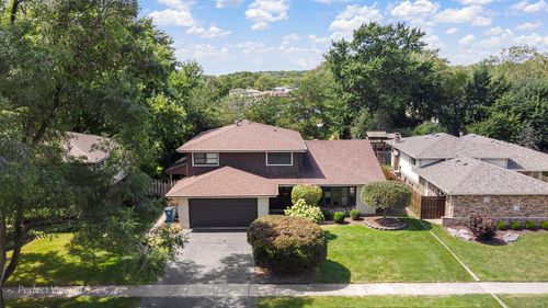 10562 S 84th Ave, Palos Hills, IL, 60465-1802 | Card Image