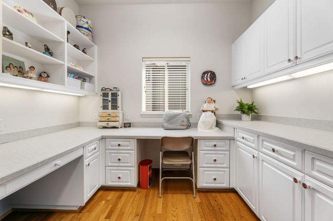 Laundry Room | Image 19