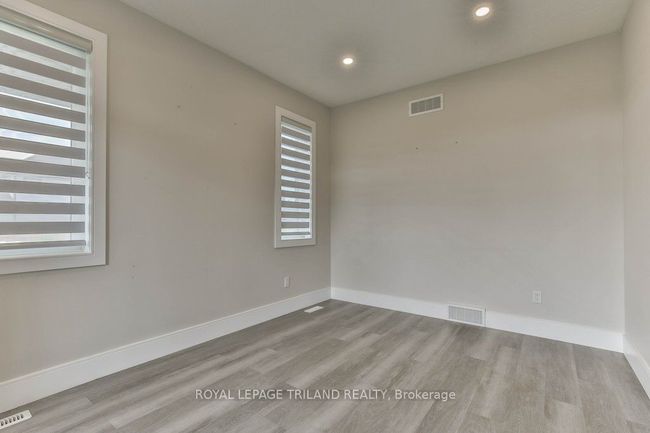 51 Elliot St, House other with 6 bedrooms, 3 bathrooms and 2 parking in Strathroy ON | Image 17