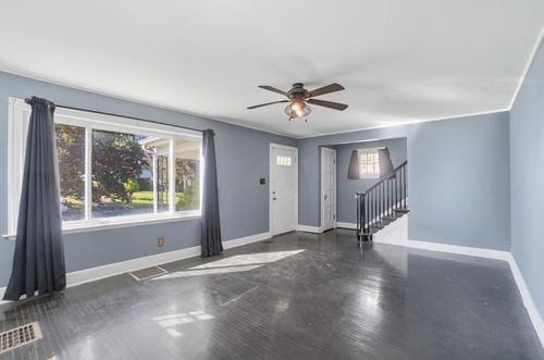 610 Salisbury Rd, Columbus, OH, 43204-2439 | Card Image