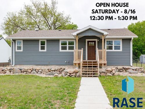 105 W Kluckholm St, Montrose, SD, 57048-2043 | Card Image