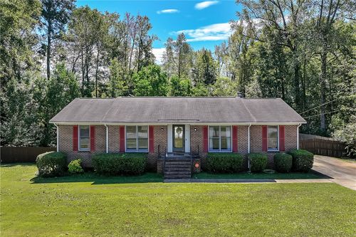 701 N Hills Dr, OPELIKA, AL, 36801-2413 | Card Image