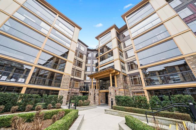 108 - 32445 Simon Avenue, Condo with 2 bedrooms, 2 bathrooms and 2 parking in Abbotsford BC | Image 1