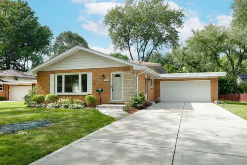 1149 Jane Ave, Naperville, IL, 60540-5640 | Card Image