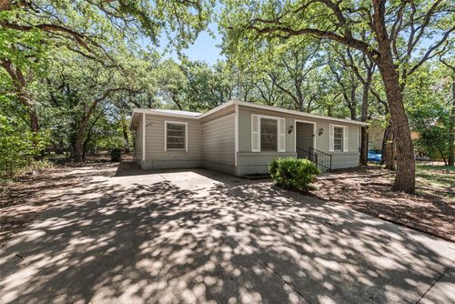 2517 Weiler Blvd, Fort Worth, TX, 76112-5043 | Card Image