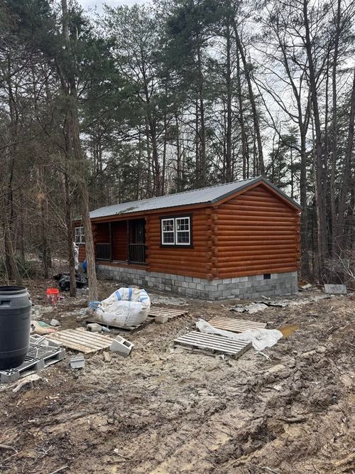 2501 Chestnut Grove Rd, Columbia, KY, 42728-8176 | Card Image