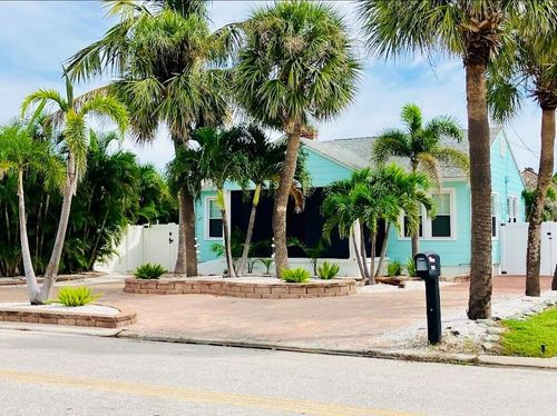 7625 Coquina Way, ST PETE BEACH, FL, 33706-1735 | Card Image