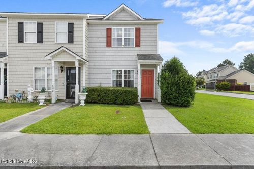 100 Ashwood Dr, Jacksonville, NC, 28546-8351 | Card Image