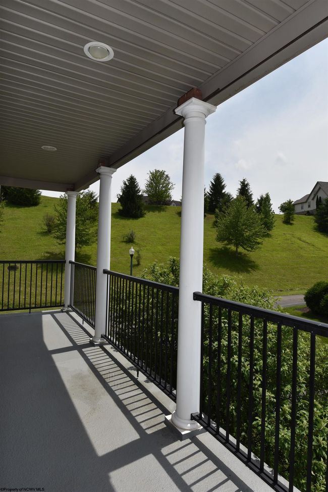 STE-201 - 114 Barrington Ct, Condo with 3 bedrooms, 2 bathrooms and 1 parking in Bridgeport WV | Image 10