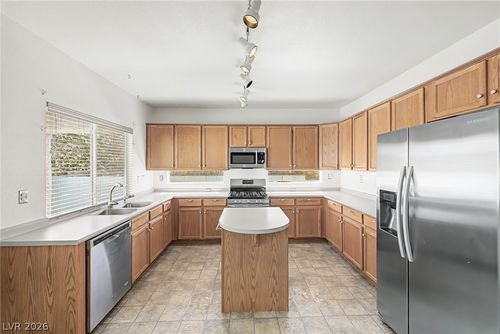 8508 Brody Marsh Ave, Las Vegas, NV, 89143-5151 | Card Image
