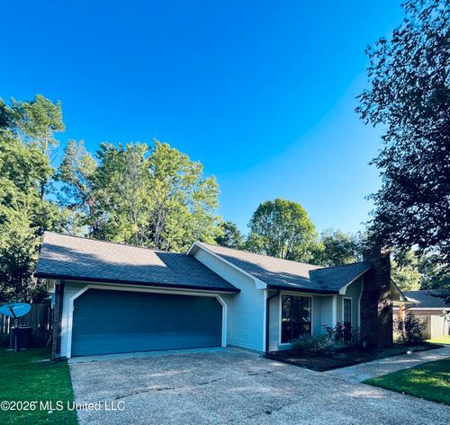 120 Cypress Dr, Madison, MS, 39110-8907 | Card Image
